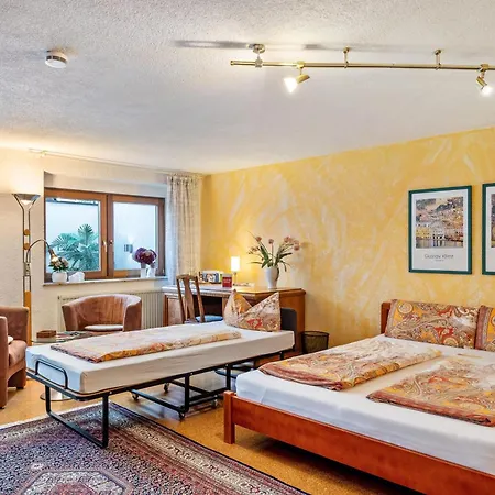 Ferienwohnung Bei Franka Mit Sauna Freiburg im Breisgau Exterior photo